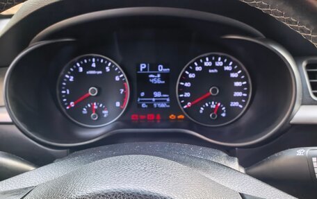 KIA Rio IV, 2018 год, 1 650 000 рублей, 4 фотография