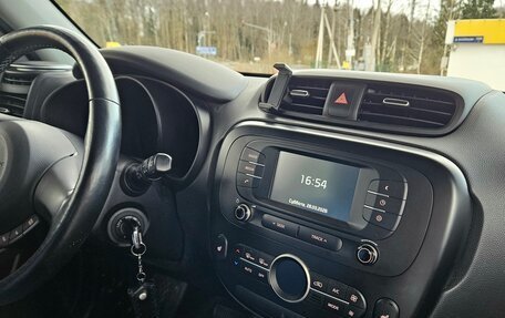 KIA Soul II рестайлинг, 2019 год, 1 800 000 рублей, 12 фотография