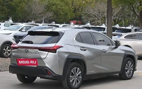 Lexus UX I, 2024 год, 3 800 888 рублей, 3 фотография