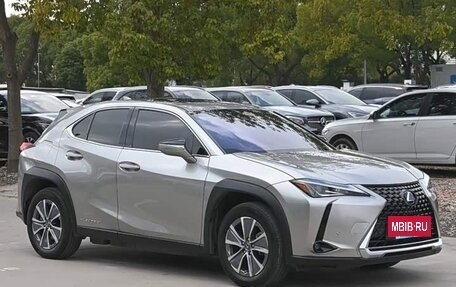 Lexus UX I, 2024 год, 3 800 888 рублей, 6 фотография
