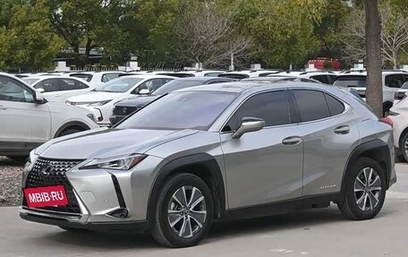 Lexus UX I, 2024 год, 3 800 888 рублей, 4 фотография