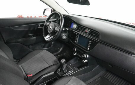 KIA Rio IV, 2018 год, 1 398 000 рублей, 10 фотография