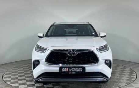 Toyota Highlander, 2026 год, 5 950 000 рублей, 2 фотография