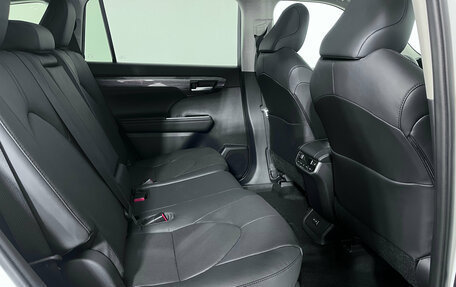Toyota Highlander, 2026 год, 5 950 000 рублей, 19 фотография