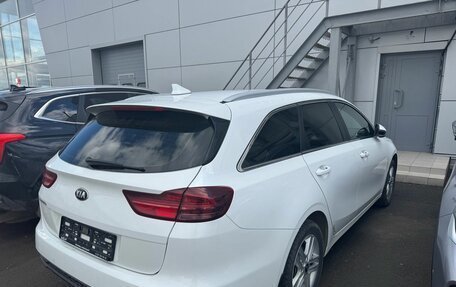 KIA cee'd III, 2021 год, 2 199 000 рублей, 4 фотография