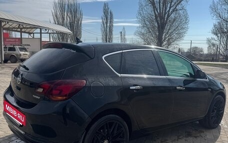 Opel Astra J, 2013 год, 890 000 рублей, 10 фотография