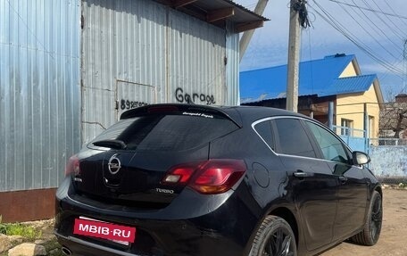 Opel Astra J, 2013 год, 890 000 рублей, 6 фотография