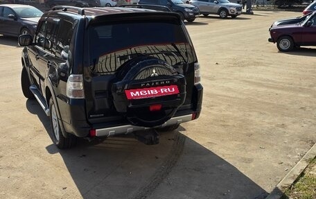 Mitsubishi Pajero IV, 2012 год, 1 790 000 рублей, 3 фотография