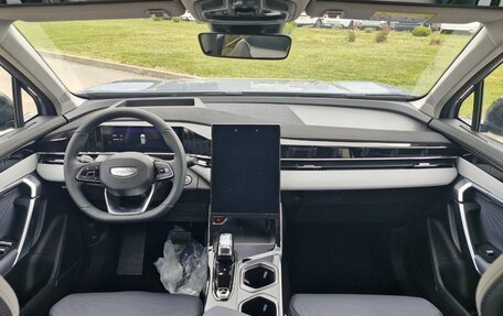 Geely Atlas, 2025 год, 4 080 990 рублей, 9 фотография