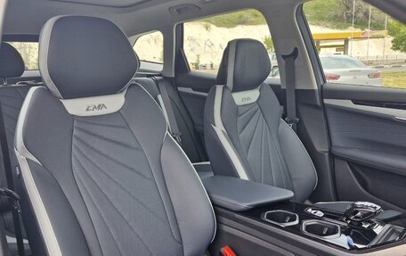 Geely Atlas, 2025 год, 4 080 990 рублей, 11 фотография