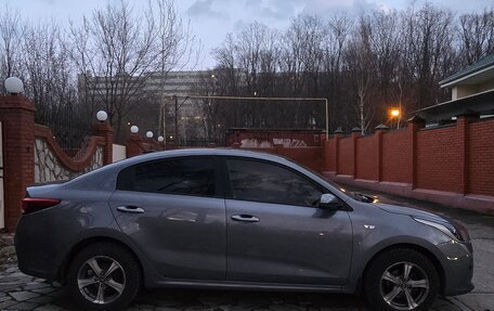 KIA Rio IV, 2017 год, 1 299 000 рублей, 9 фотография