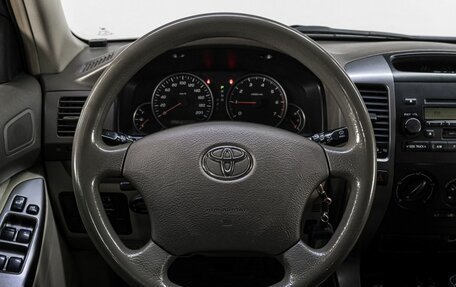 Toyota Land Cruiser Prado 120 рестайлинг, 2004 год, 1 635 000 рублей, 18 фотография