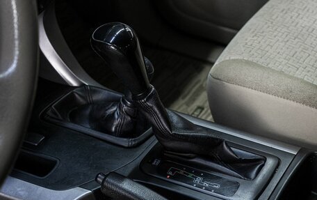 Toyota Land Cruiser Prado 120 рестайлинг, 2004 год, 1 635 000 рублей, 21 фотография