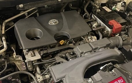 Toyota RAV4, 2020 год, 2 900 000 рублей, 14 фотография