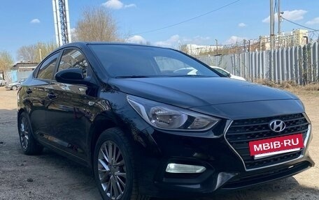 Hyundai Solaris II рестайлинг, 2017 год, 1 300 000 рублей, 2 фотография