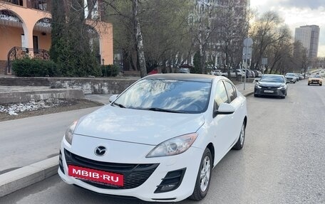 Mazda 3, 2011 год, 1 200 000 рублей, 2 фотография