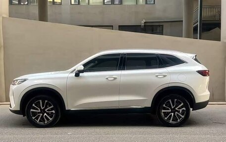 Haval H6, 2022 год, 1 335 000 рублей, 3 фотография