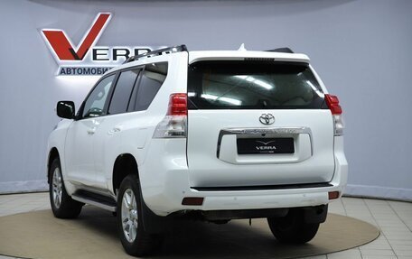 Toyota Land Cruiser Prado 150 рестайлинг 2, 2012 год, 2 750 000 рублей, 7 фотография