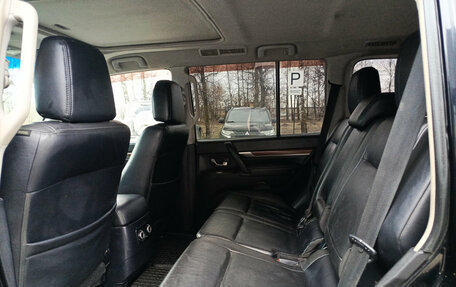 Mitsubishi Pajero IV, 2007 год, 1 630 000 рублей, 15 фотография