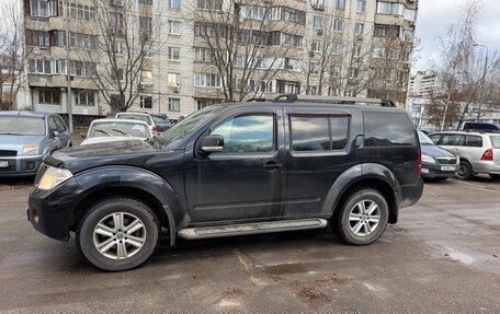 Nissan Pathfinder, 2011 год, 1 400 000 рублей, 2 фотография