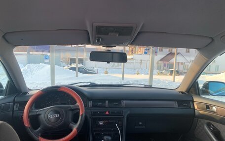 Audi A6, 1999 год, 300 000 рублей, 9 фотография