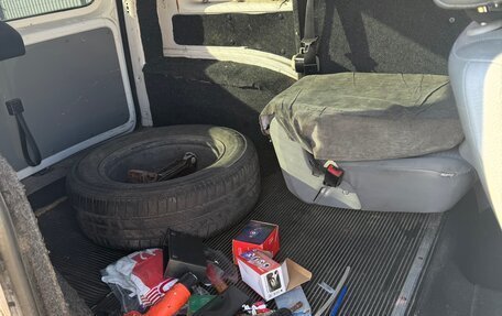 Volkswagen Caddy III рестайлинг, 2008 год, 650 000 рублей, 5 фотография