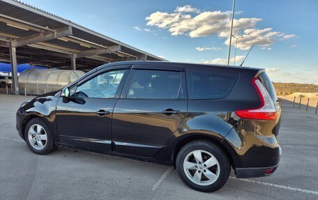 Renault Scenic III, 2009 год, 675 000 рублей, 3 фотография