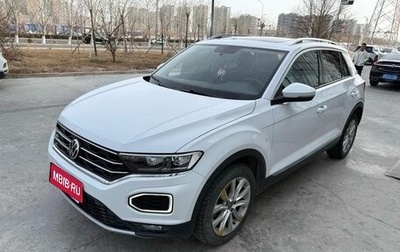 Volkswagen T-Roc I, 2022 год, 1 320 000 рублей, 1 фотография
