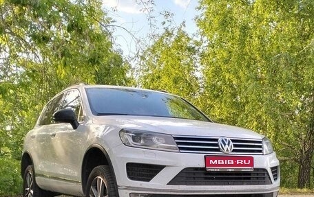 Volkswagen Touareg III, 2018 год, 2 350 000 рублей, 1 фотография