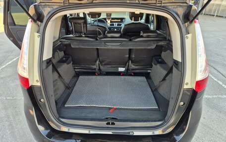 Renault Scenic III, 2009 год, 675 000 рублей, 18 фотография