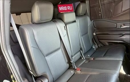 Toyota Land Cruiser Prado, 2024 год, 7 200 000 рублей, 11 фотография