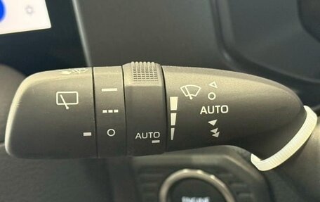 Toyota Land Cruiser Prado, 2024 год, 7 200 000 рублей, 24 фотография