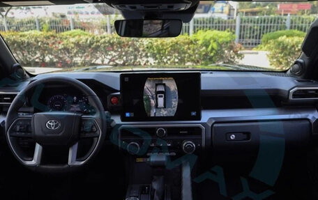 Toyota 4Runner, 2026 год, 11 350 000 рублей, 10 фотография