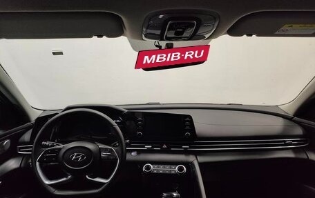 Hyundai Elantra, 2022 год, 1 203 000 рублей, 11 фотография