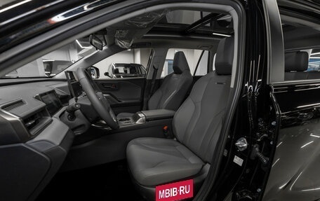 Toyota RAV4, 2025 год, 4 800 000 рублей, 9 фотография