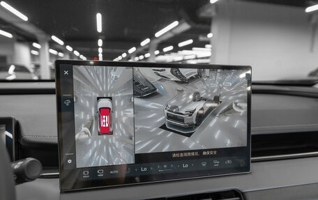 Toyota RAV4, 2025 год, 4 800 000 рублей, 19 фотография