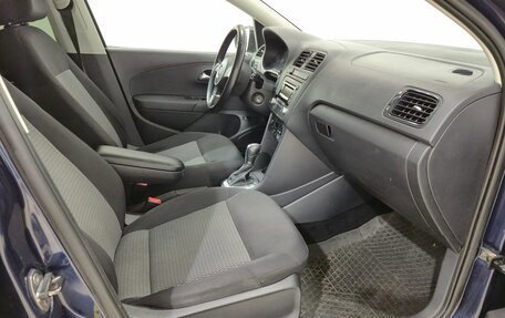 Volkswagen Polo VI (EU Market), 2011 год, 770 000 рублей, 13 фотография