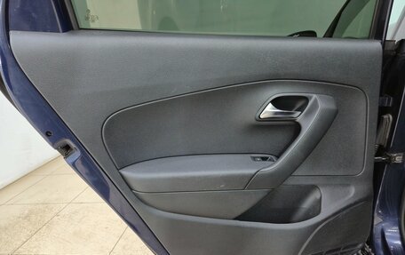 Volkswagen Polo VI (EU Market), 2011 год, 770 000 рублей, 14 фотография