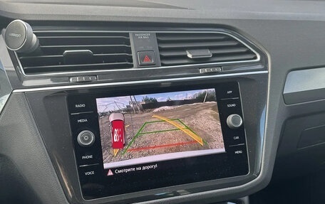 Volkswagen Tiguan II, 2018 год, 2 690 000 рублей, 9 фотография