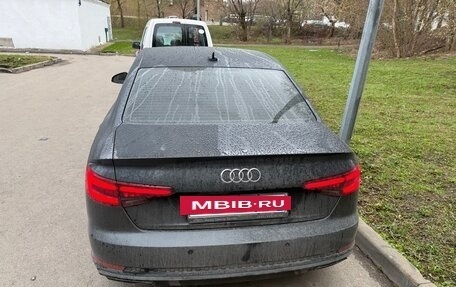 Audi A4, 2019 год, 2 450 000 рублей, 4 фотография