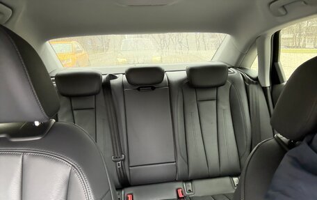 Audi A4, 2019 год, 2 450 000 рублей, 8 фотография