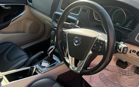 Volvo V40 II рестайлинг, 2013 год, 1 350 000 рублей, 3 фотография