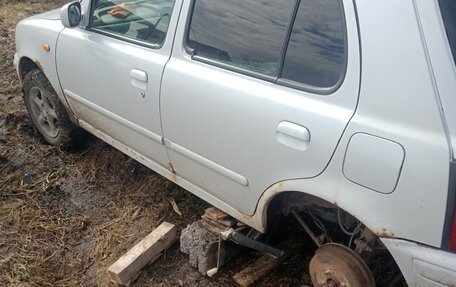 Nissan March II, 2000 год, 120 000 рублей, 4 фотография