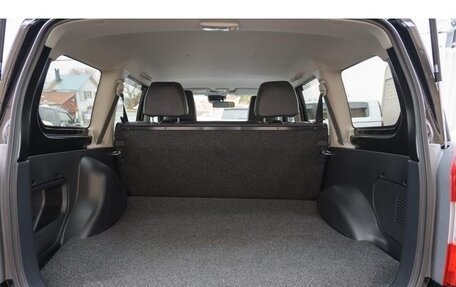 Toyota Probox I, 2023 год, 1 368 888 рублей, 11 фотография