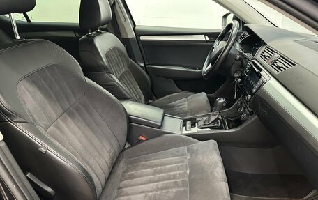 Skoda Superb III рестайлинг, 2016 год, 1 780 000 рублей, 12 фотография