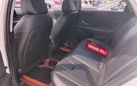 Hyundai Elantra, 2022 год, 1 330 000 рублей, 6 фотография