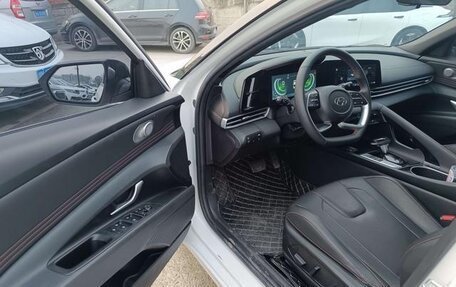 Hyundai Elantra, 2022 год, 1 248 000 рублей, 8 фотография