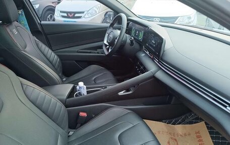 Hyundai Elantra, 2022 год, 1 248 000 рублей, 16 фотография