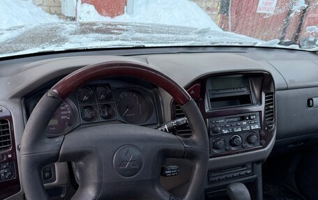 Mitsubishi Pajero III рестайлинг, 2001 год, 270 000 рублей, 4 фотография