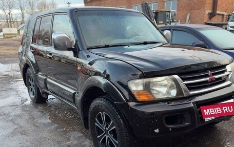 Mitsubishi Pajero III рестайлинг, 2001 год, 270 000 рублей, 2 фотография